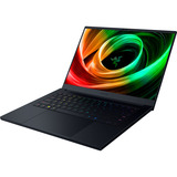 Razer Blade 14 8RZ09-05306GS4-R3G1), Gaming-Notebook schwarz, AMD Ryzen AI 9 365, NVIDIA GeForce RTX 5070, 64 GB LPDDR5X, 2 TB (2 TB SSD), Windows 11 Home 64-Bit