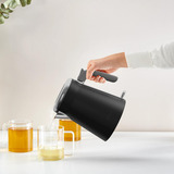 Tefal KI6668  Edelstahl, Wasserkocher schwarz/edelstahl, 2.400 Watt, 1,7 Liter