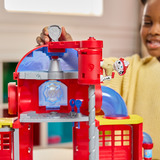 Spin Master Paw Patrol Fire Rescue - Feuerwehr-Station Spielset , Spielgebäude mit Geschoss-Abwurf, Licht- und Soundeffekten,