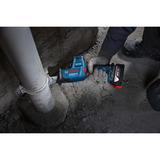 Bosch Akku-Säbelsäge GSA 18V-24 Professional solo, 18Volt blau/schwarz, ohne Akku und Ladegerät, in L-BOXX