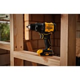 Stanley Akku-Schlagbohrschrauber  (SFMCD716D2T-QW), 18Volt schwarz/gelb, 2x Li-Ion-Akku 2,0Ah, Pro-Stack Koffer