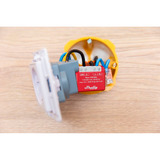 Shelly  Wave 1PM Mini, Relais rot