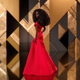 Mattel Barbie Signature Sammlerpuppe zum 45. Jubiläum von Black Barbie  in rotem Kleid von Kitty Black Perkins