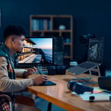 MSI Prestige N16 Flip AI+ C1XMT-027Y, Notebook grau, NVIDIA RTX Spark N1X, NVIDIA Blackwell RTX 6144-Core GPU, 128 GB LPDDR5X, 2 TB (2 TB SSD), Windows 11 Pro
