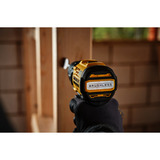 Stanley Akku-Bohrschrauber Kit (SFMCD714D2A-QW), 18Volt schwarz/gelb, 2x 2,0Ah Lithium-Ionen Akkus, 100 tlg. Zubehörset, Koffer