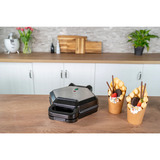 Unold Bubble Waffeleisen Bobby edelstahl/schwarz, 700 Watt