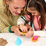 Spin Master Kinetic Sand - Strand Abenteuer Set, Spielsand mit 907 Gramm Sand in 3 Farben