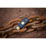 Yubico YubiKey 5 NFC, Sicherheitsschlüssel schwarz/gold