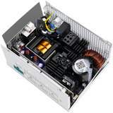 DeepCool GAMER STORM PS850G, PC-Netzteil weiß, 1x 12-Pin High-Power GPU, 3x PCIe, Kabelmanagement, 850 Watt