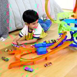 Hot Wheels Unendliche Crash-Action, Rennbahn 