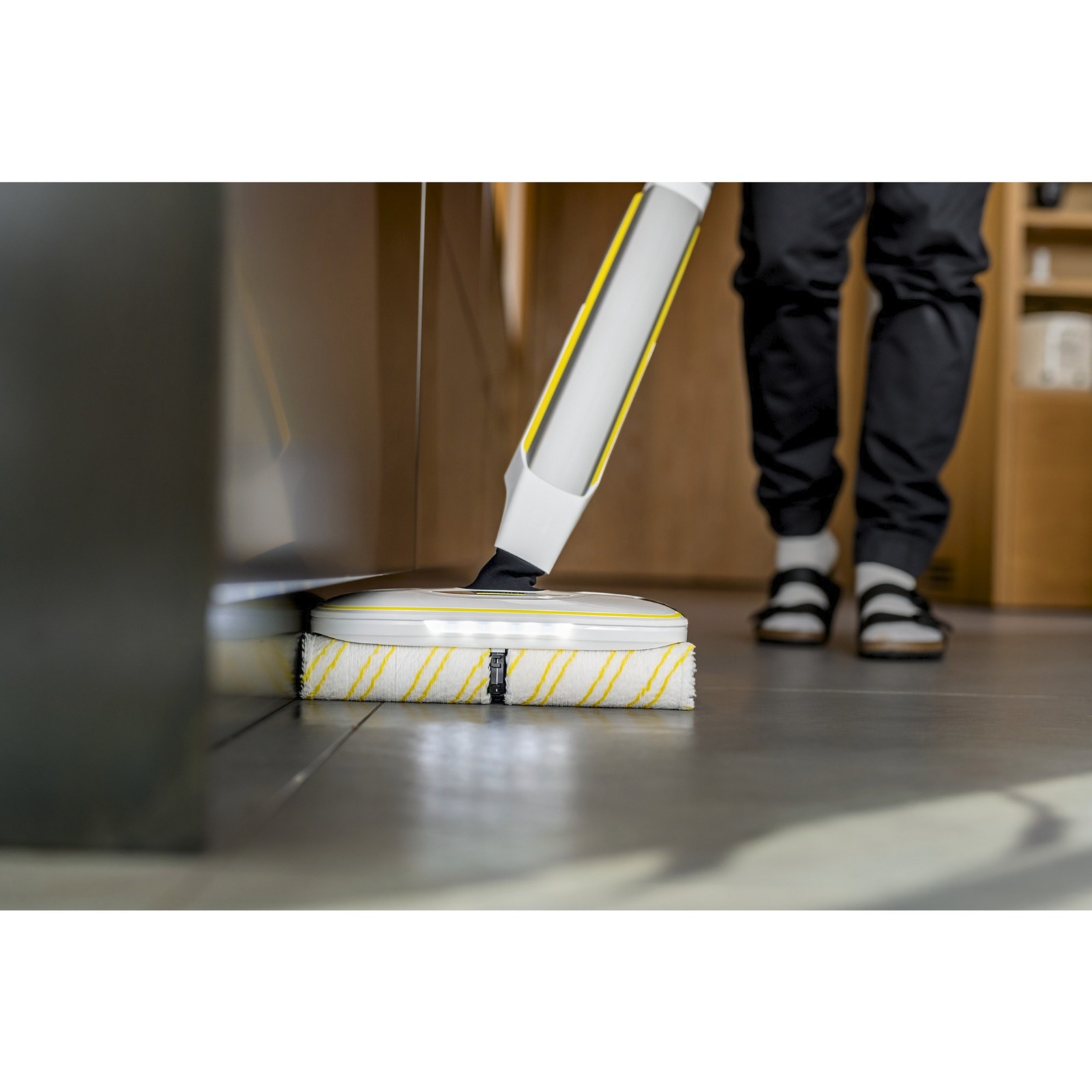 Kärcher FC 8 Smart Signature Line, Hartbodenreiniger weiß/grau