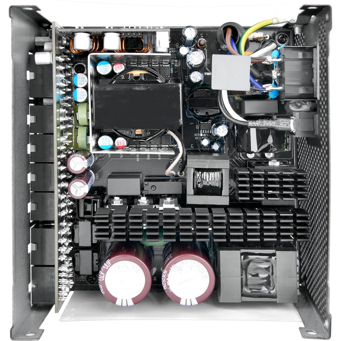 Thermaltake Toughpower PT 1200W, PC-Netzteil 1x 12 Pin High Power GPU, 5x PCIe, Kabelmanagement, 1200 Watt