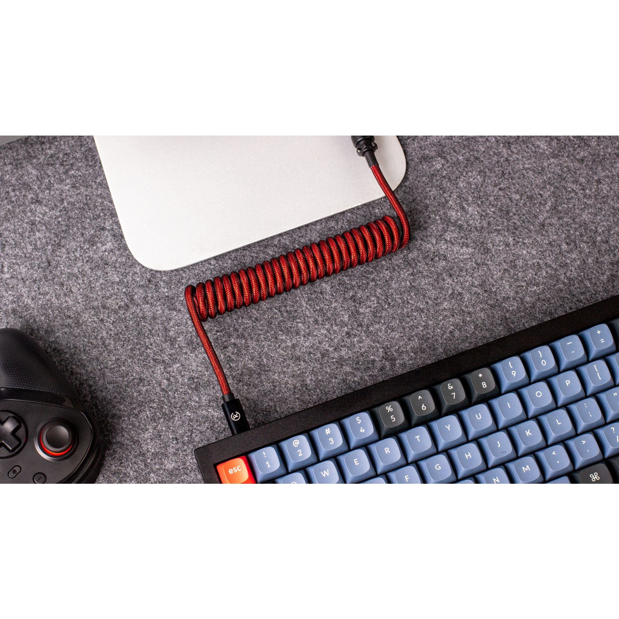 Keychron USB 3.2 Gen 1 Premium Coiled Aviator Kabel, USB-C Stecker > USB-C Stecker rot, 1,08 Meter, gerader Stecker